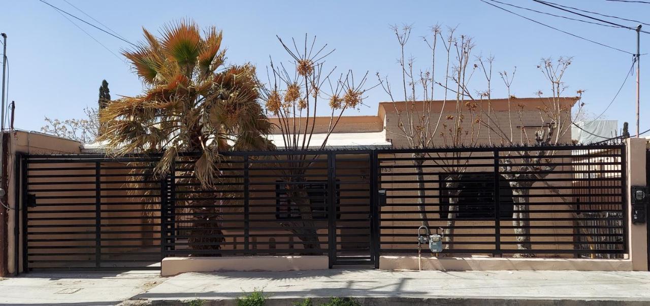 Vila Casa En La Zona Centro De La Ciudad Ciudad Juárez Exteriér fotografie